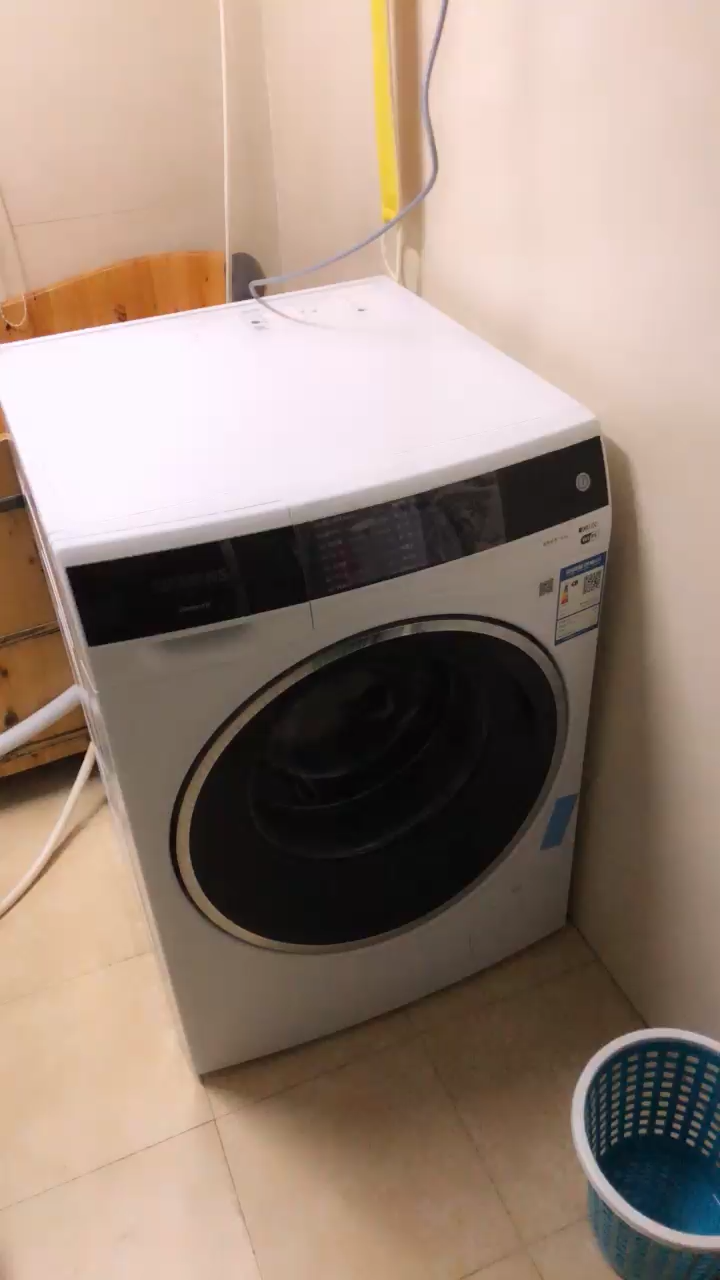 西门子（SIEMENS） XQG100-WM14U561HW 10公斤 变频 一键智能除渍 家居互联 滚筒洗衣机（白色）晒单图