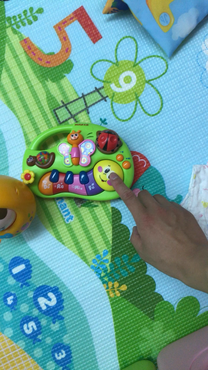汇乐玩具（HUILE TOYS）手指启蒙学习琴 927 掌上益智学习琴/婴儿宝宝哄睡安抚音乐玩具 塑料/0-6-12个月晒单图