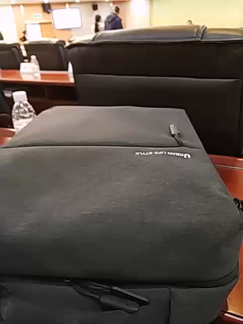 小米（MI）极简都市双肩包 休闲商务笔记本电脑包14英寸 男女书包双肩背包 深灰色晒单图
